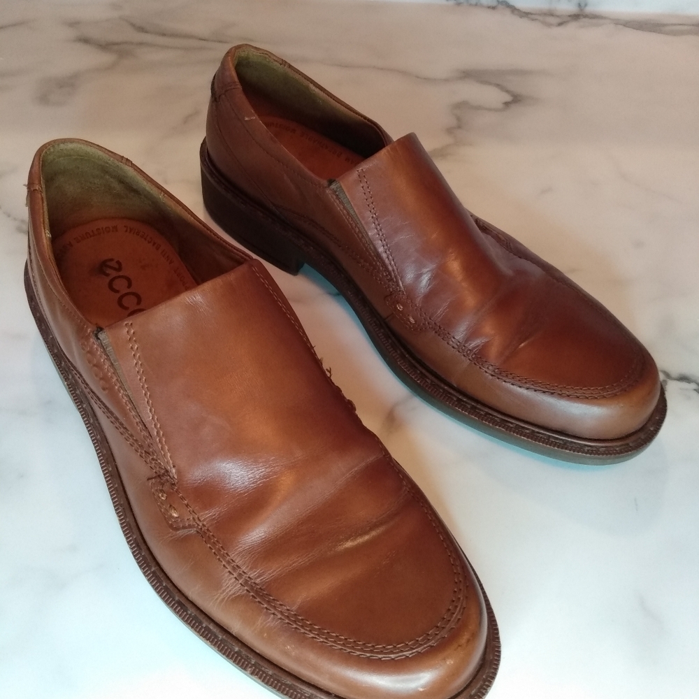 Men's Ecco brown loafers Size 11